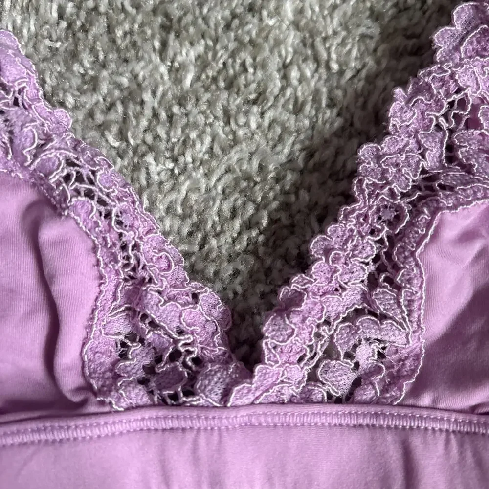 Skims Women’s Pink Lace Bralette Size XL